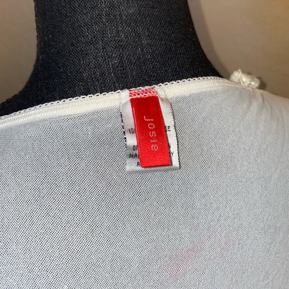 New white sheer chemise with lace - Picture 5 of 6